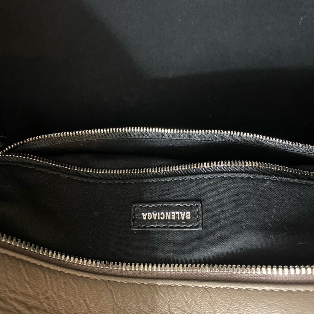 Balenciaga gray tote, travel bag with zipper - Picture 4 of 7